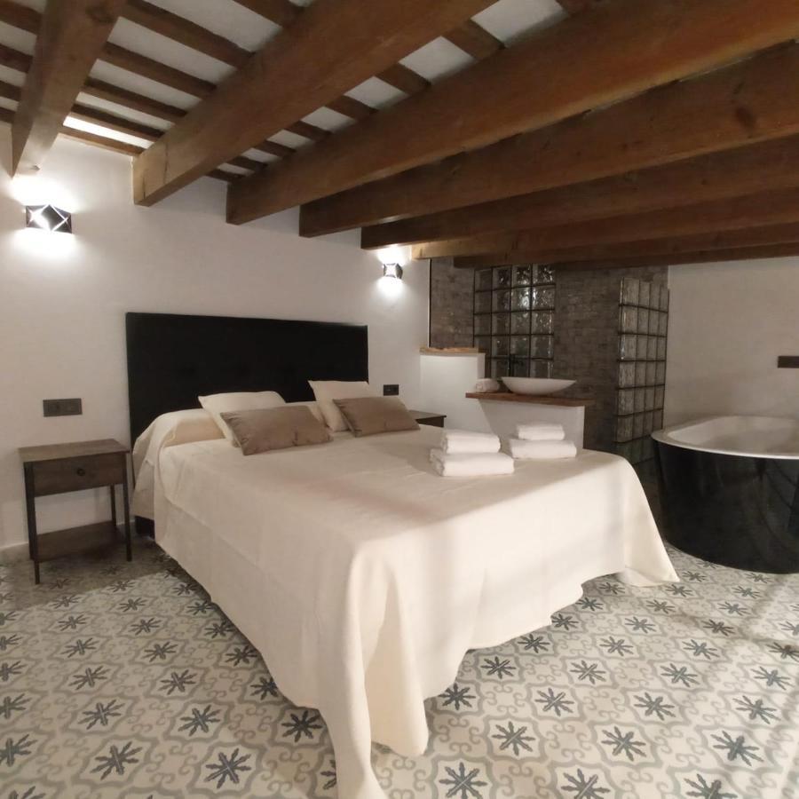 Quebranto Apartment บาร์บาเต ภายนอก รูปภาพ