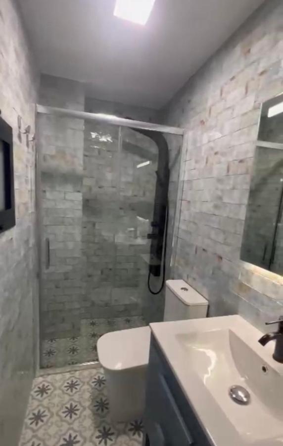 Quebranto Apartment บาร์บาเต ภายนอก รูปภาพ